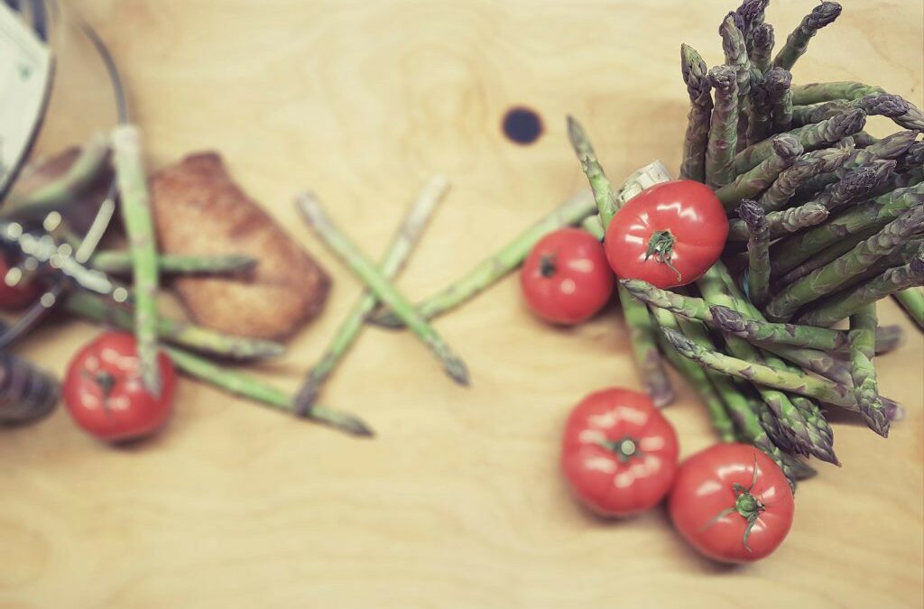 ZIELONE, BIAŁE, FIOLETOWE