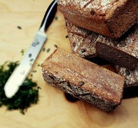 CHLEB NASZ POWSZEDNI